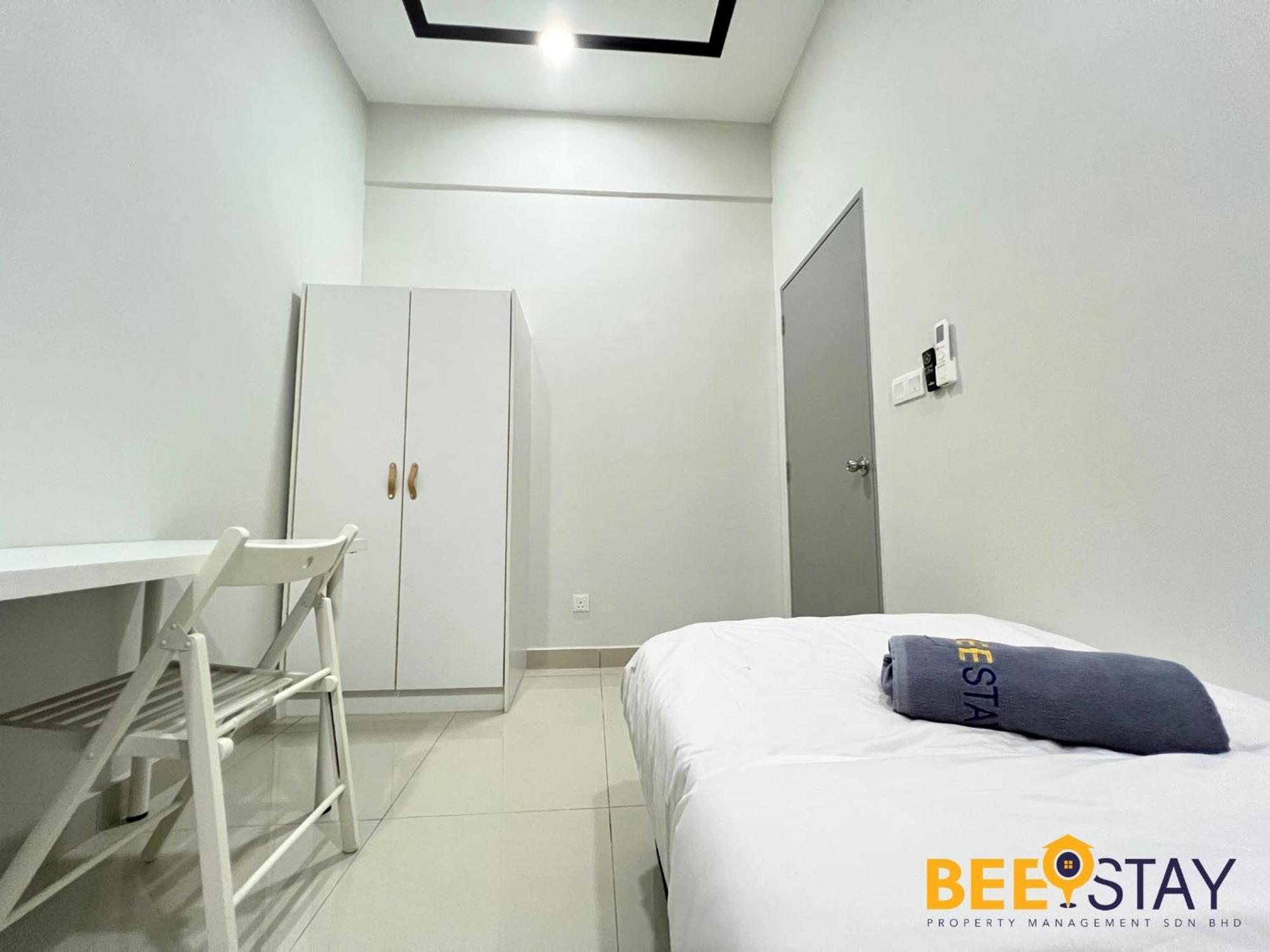 New Listing Klang With Netflix Wifi Swimming Pool View Apartment Exterior photo