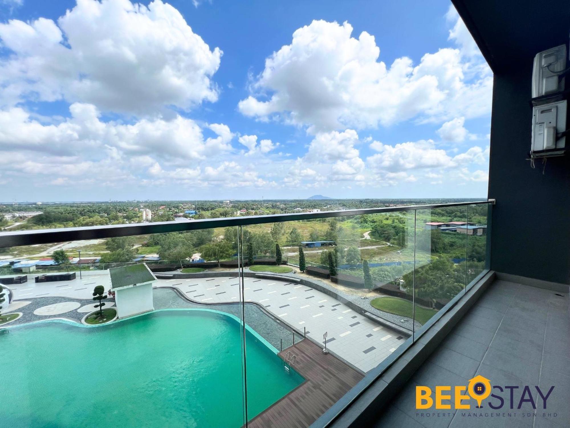 New Listing Klang With Netflix Wifi Swimming Pool View Apartment Exterior photo